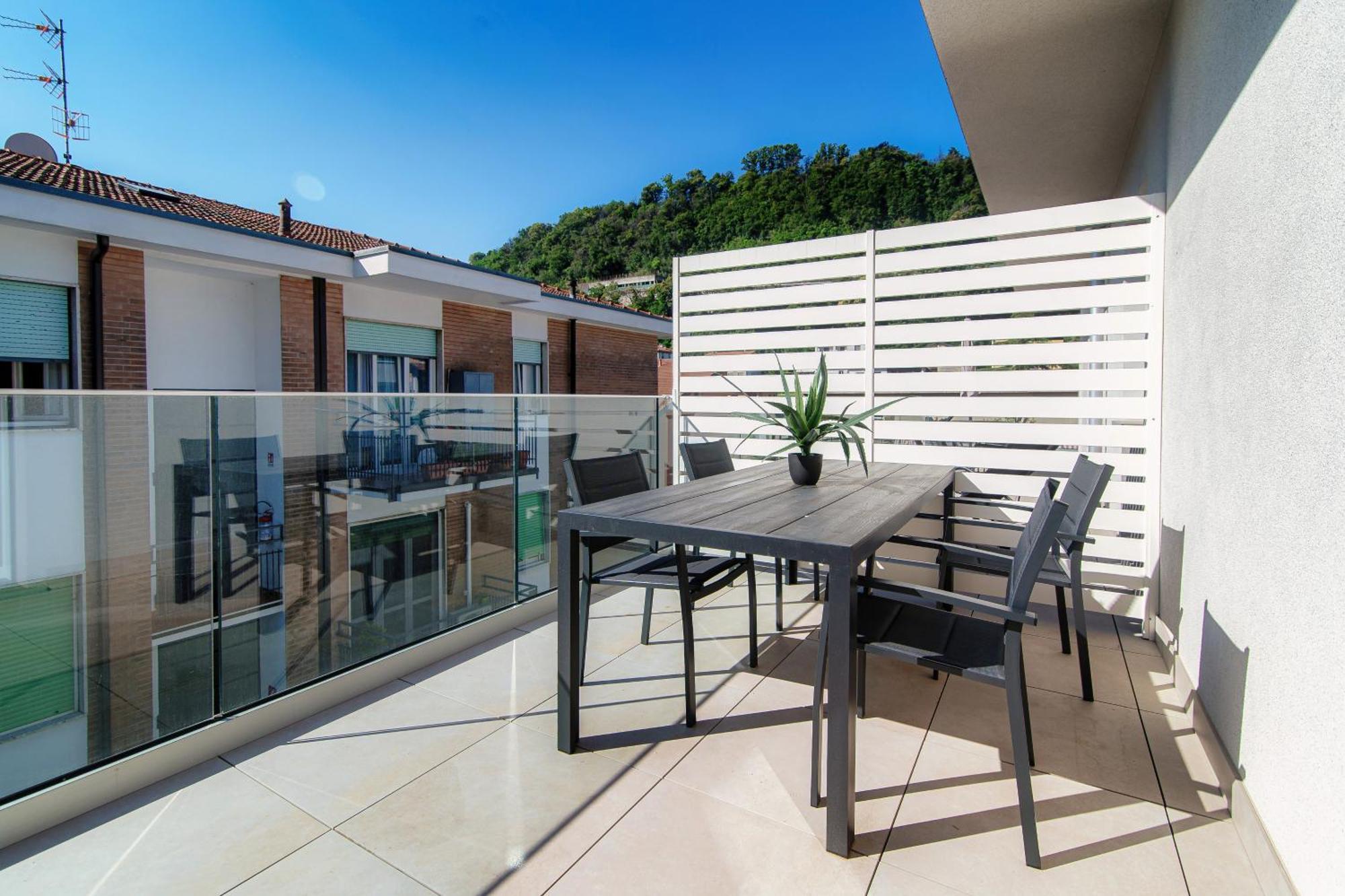 Lario Suite Apartments By Quokka 360 - With Parking Next To Como City Экстерьер фото