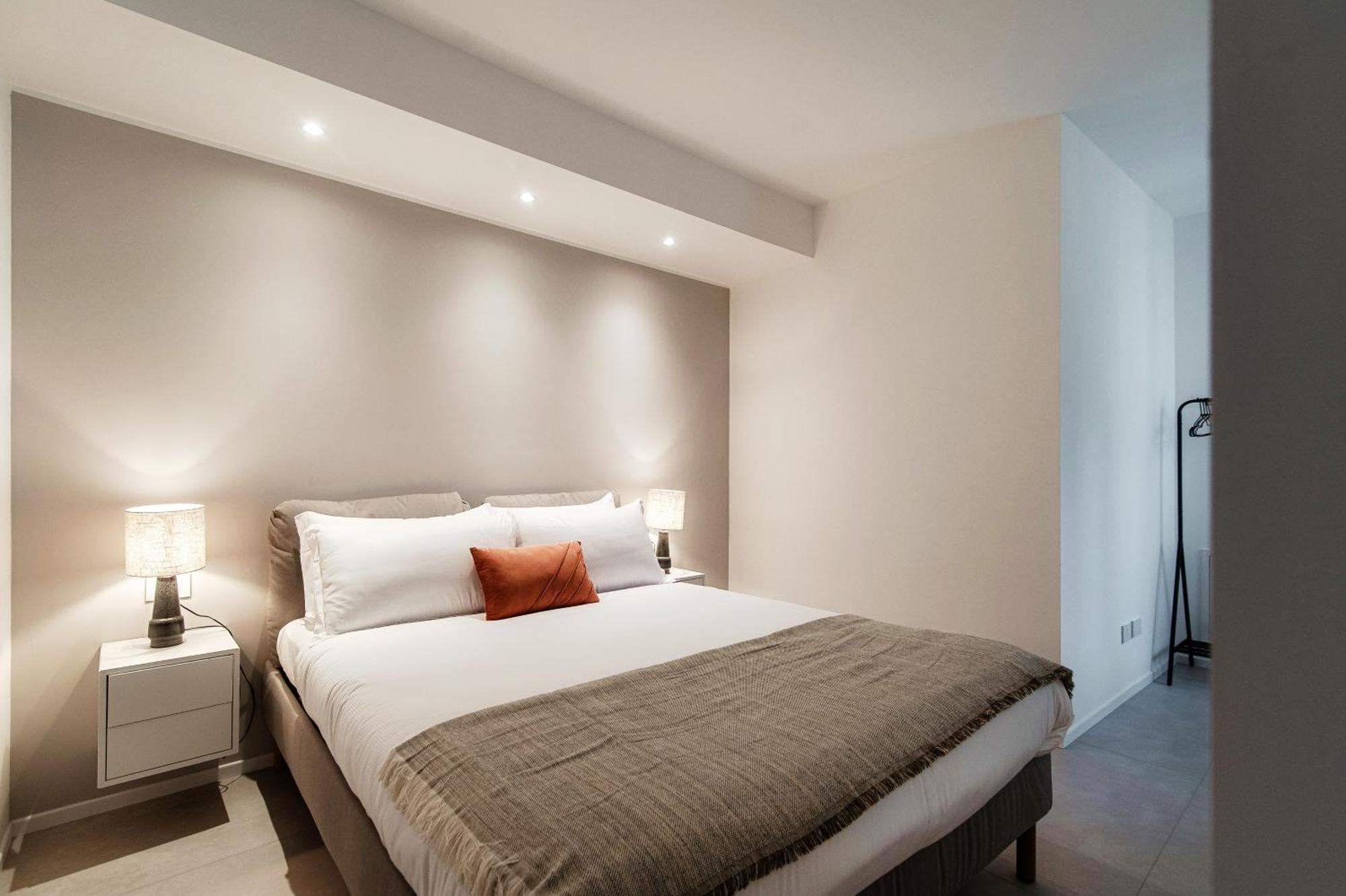 Lario Suite Apartments By Quokka 360 - With Parking Next To Como City Экстерьер фото