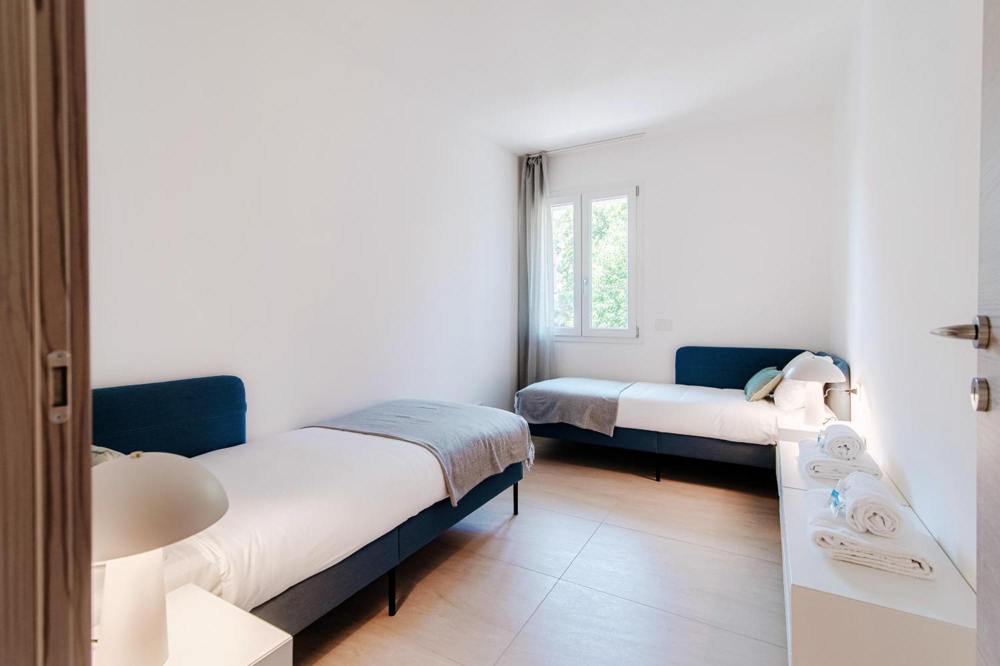 Lario Suite Apartments By Quokka 360 - With Parking Next To Como City Экстерьер фото