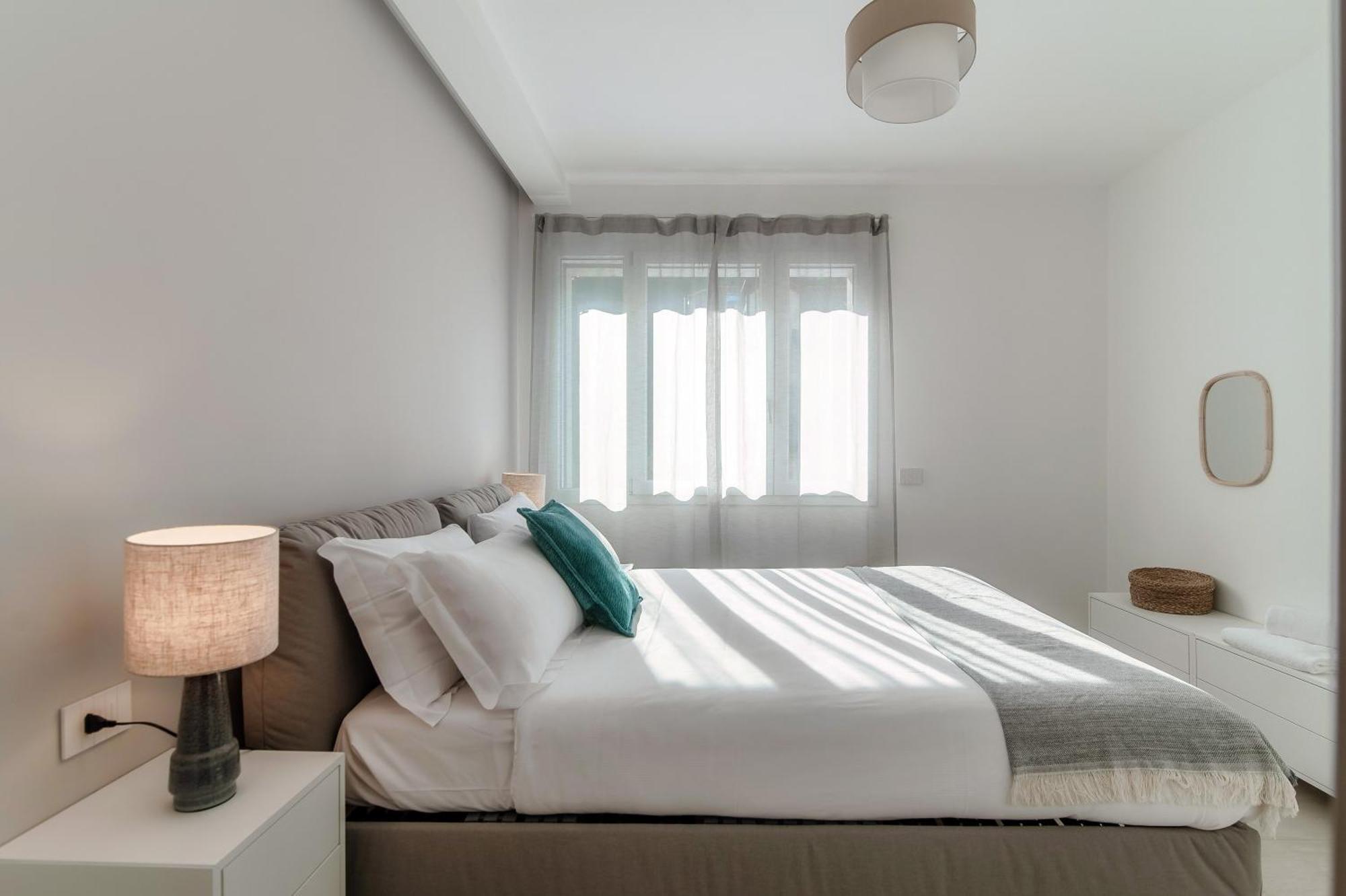 Lario Suite Apartments By Quokka 360 - With Parking Next To Como City Экстерьер фото